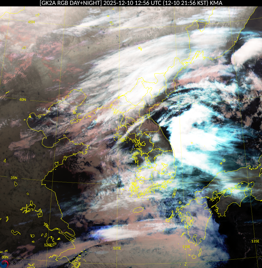 Satellite : 202512101256