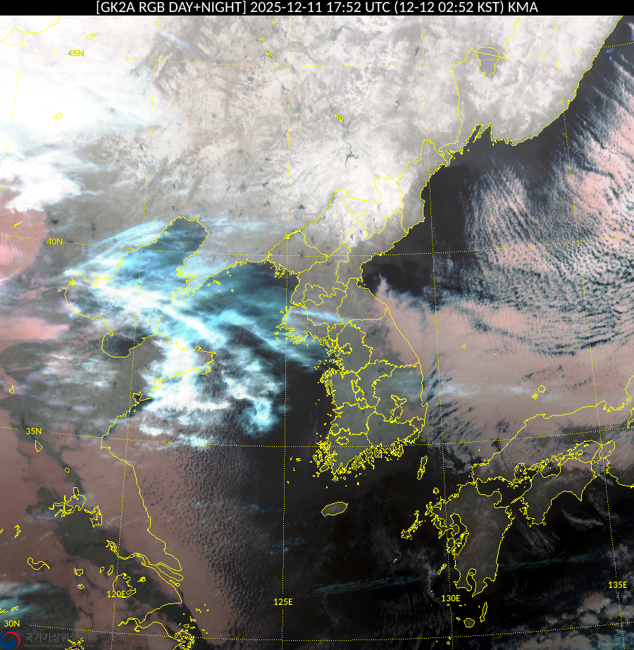 Satellite : 202512111752